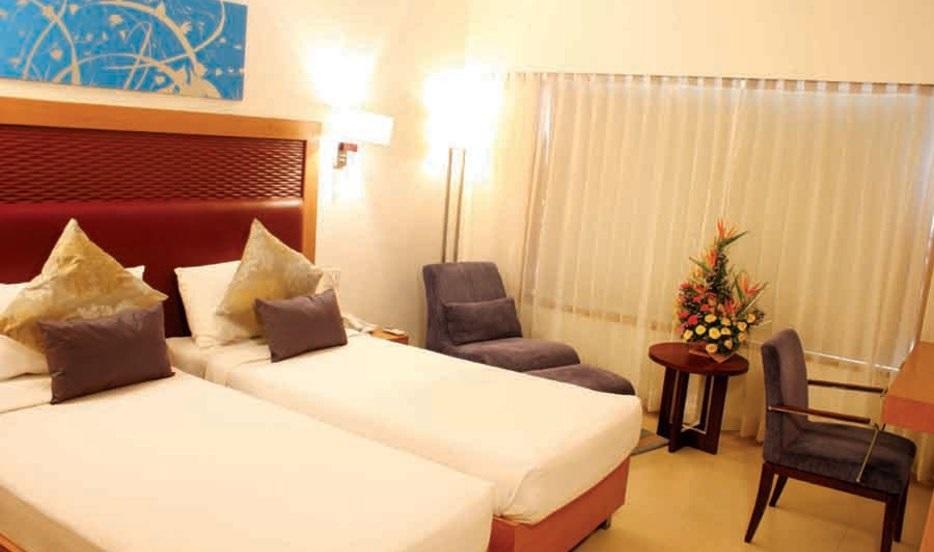 Gis Select Banjara Hill Hotel Hyderabad Exterior foto